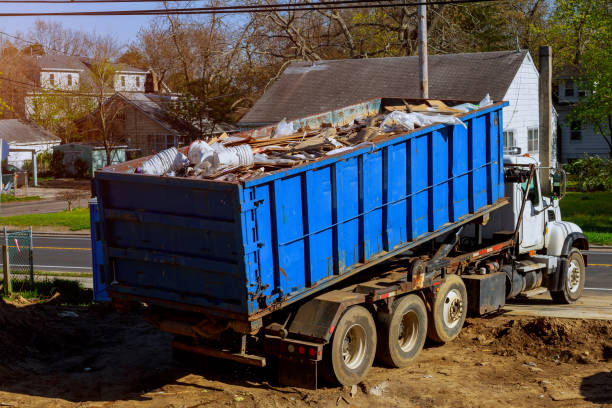  Airport, CA ClearOut Junk Removal Pros